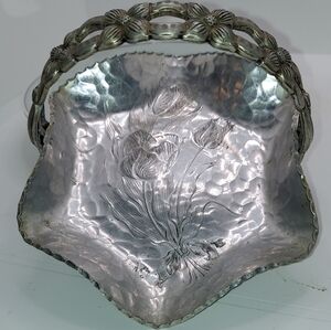 Vintage Hand Wrought Creations by Rodney Kent Hammered Aluminum Tulip Basket 429